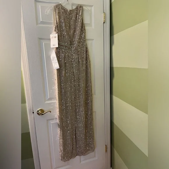 Mac Duggal Nude Sequined High Neck Sleeveless Column Maxi Gown NWT size2 - Picture 2 of 12